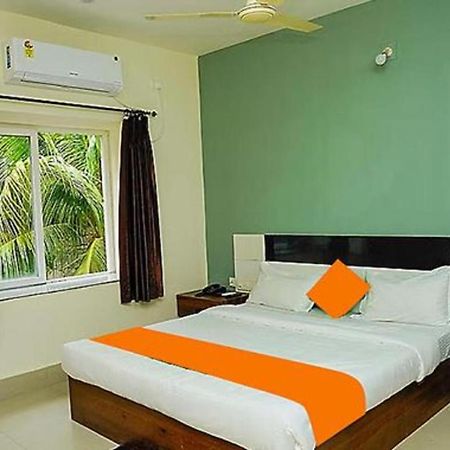 Fabhotel Ekamra Greens By Y Hotels 부바네스 외부 사진